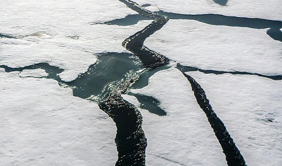 Das Eis bricht früher und früher auf in der Arktis (Foto: Katja Riedel)