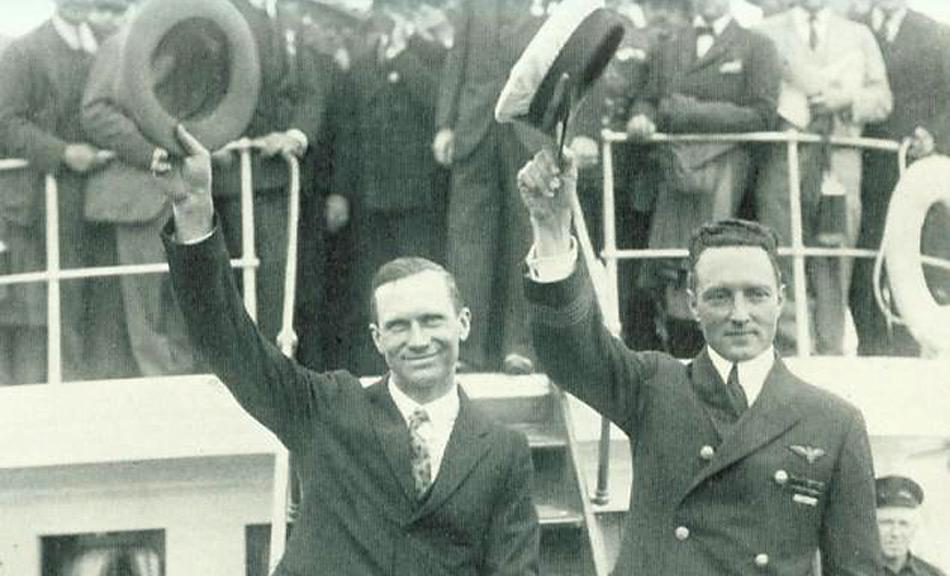 Floyd Bennet und Richard E. Byrd als gefeierte Helden bei ihrer Rückkehr.