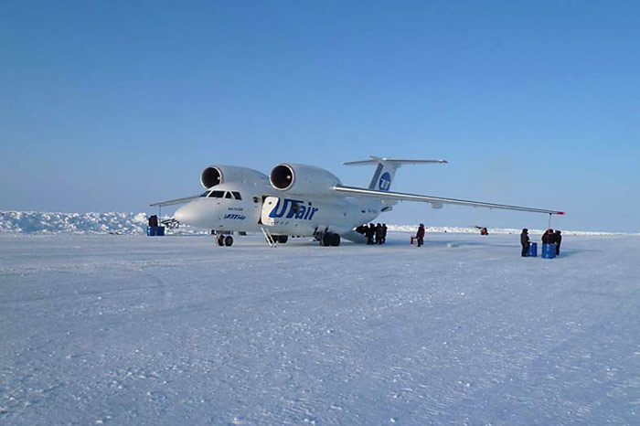 004_Antonov-74